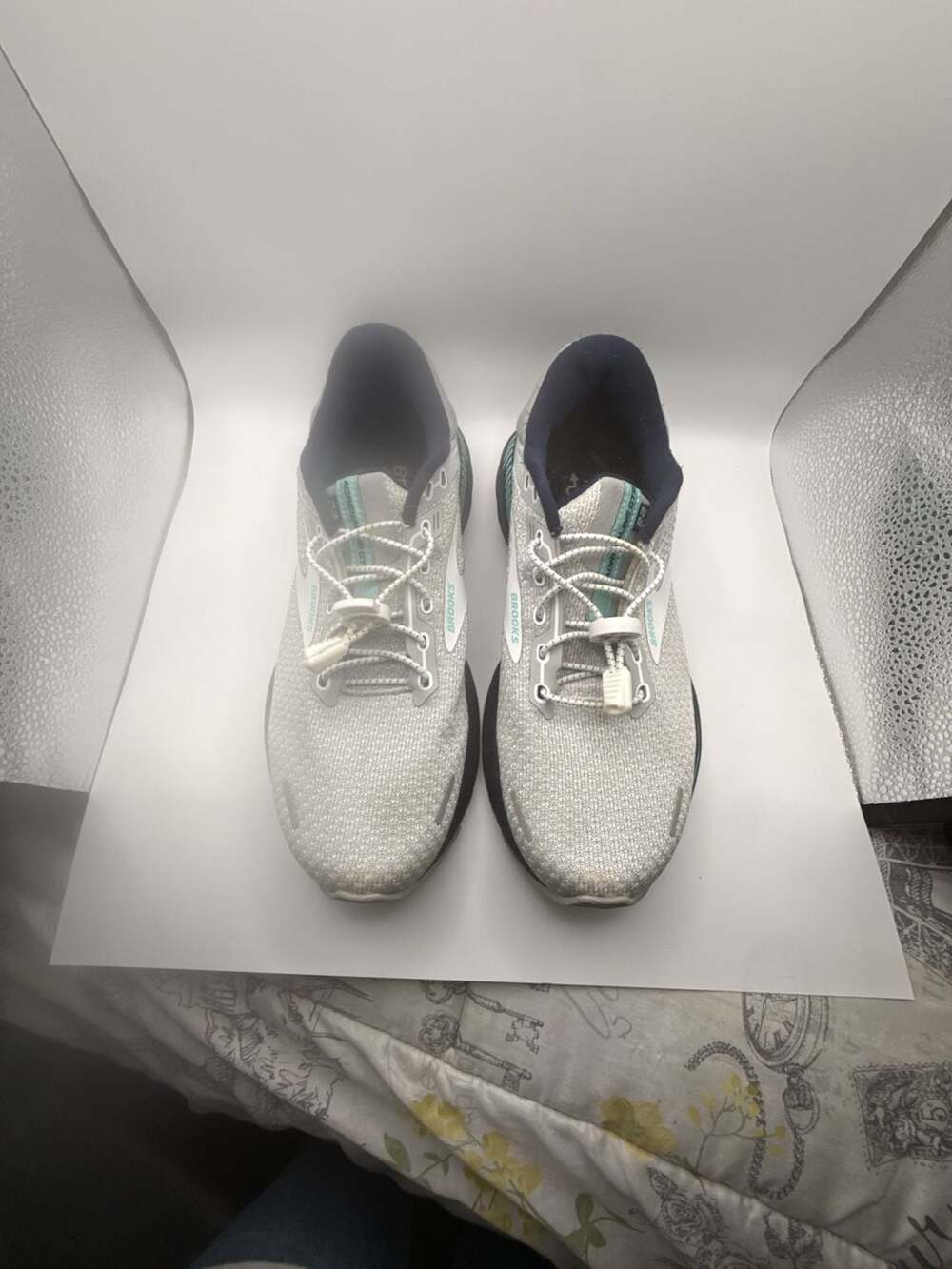 Brooks Adrenaline GTS 22 Running Shoes Gray Teal